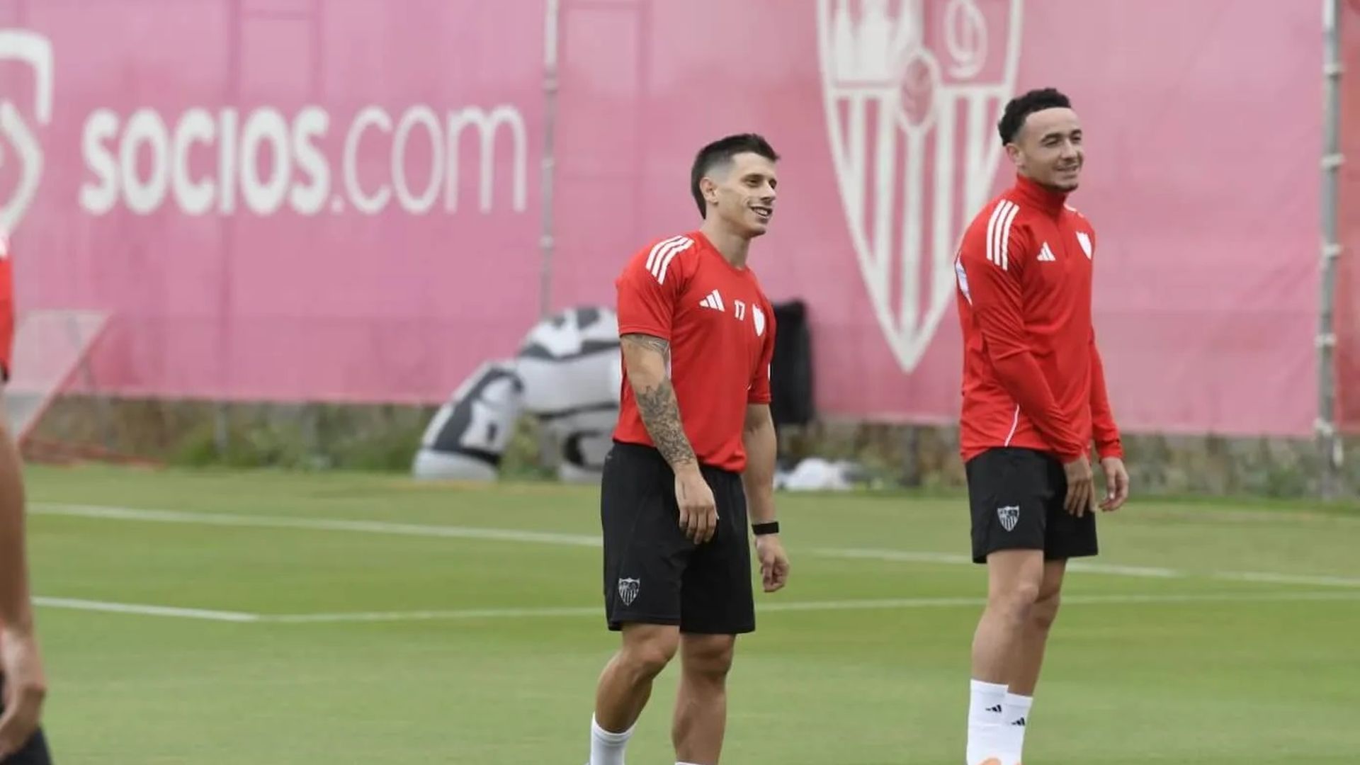 Alfon, entrenando con el Sevilla Alfon, entrenando con el Sevilla