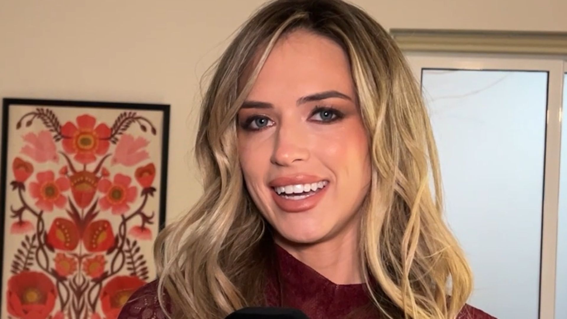 Almudena cuenta cómo consiguió el perdón de Sandra Barneda tras el incidente con el coco