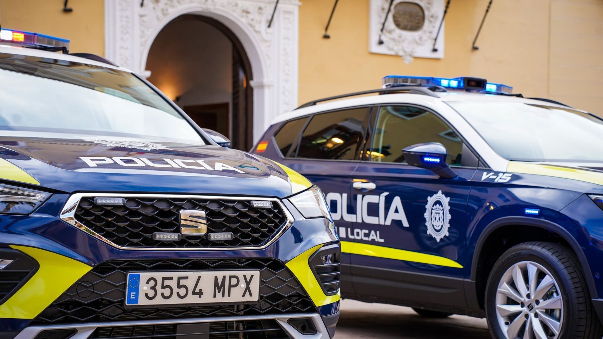 Coches patrulla en Motril