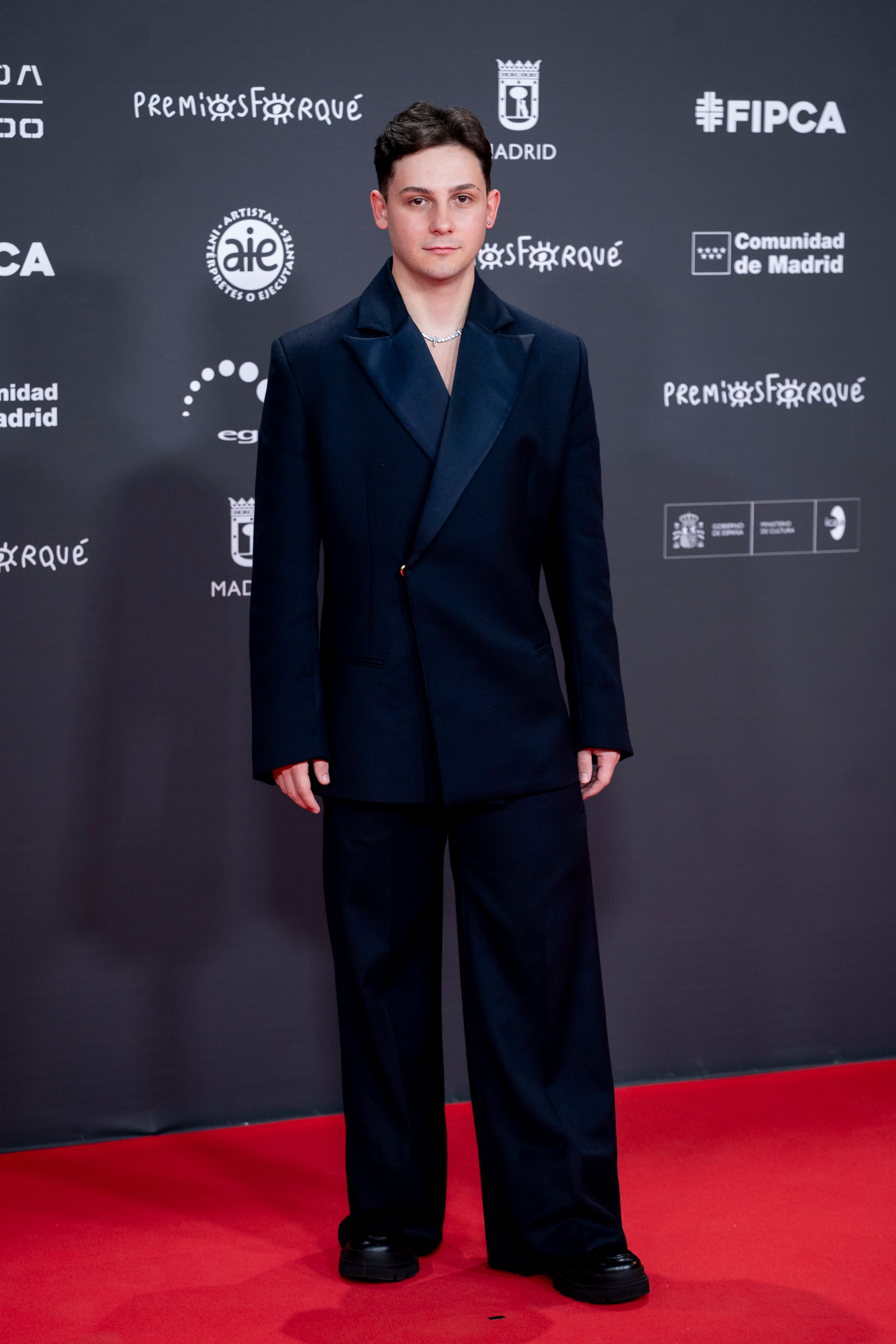Cristian Checa, en la alfombra roja de los Premios Forqué 2025