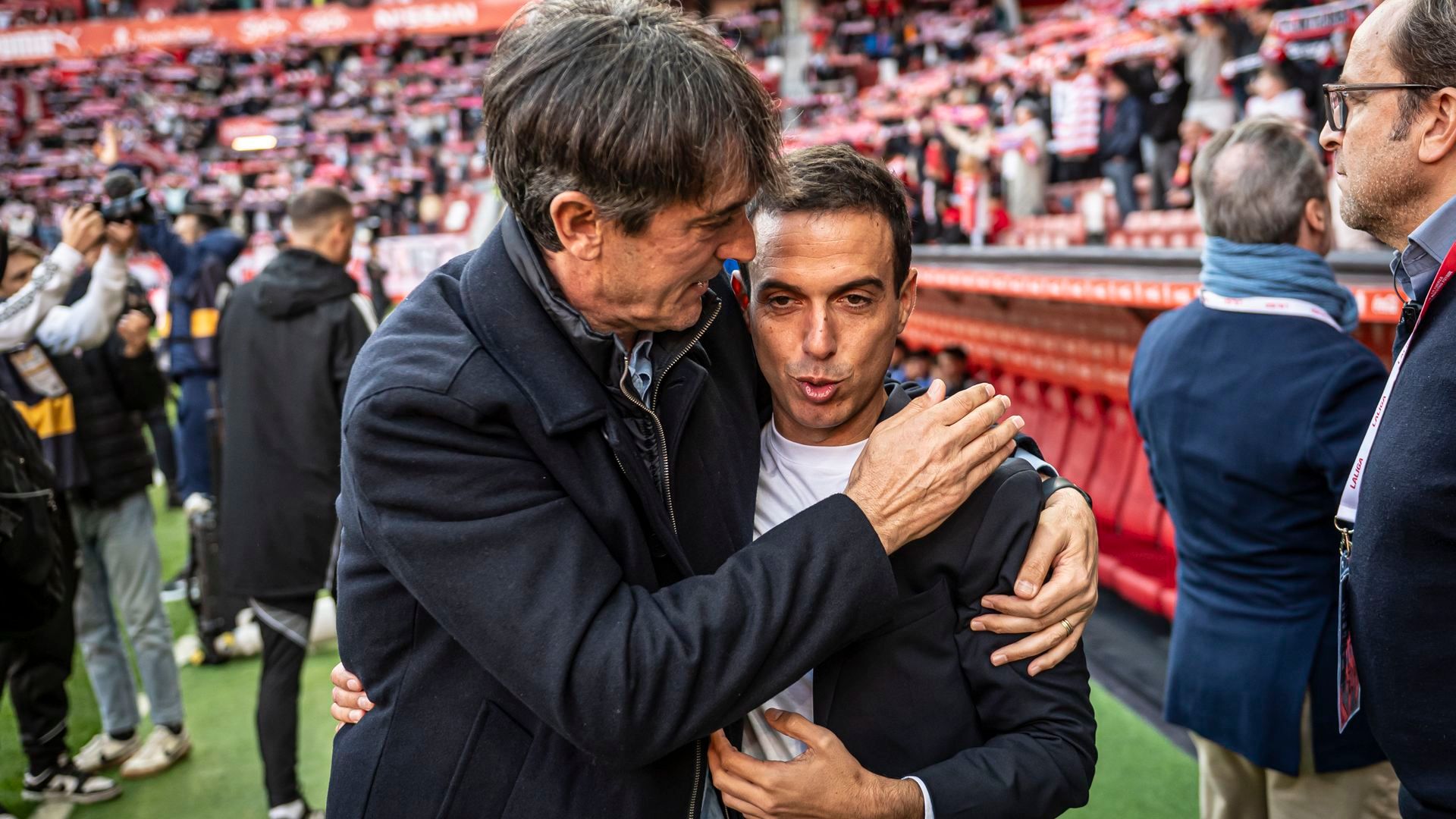 Pacheta y Borja Jiménez, antes del Sporting-Granada