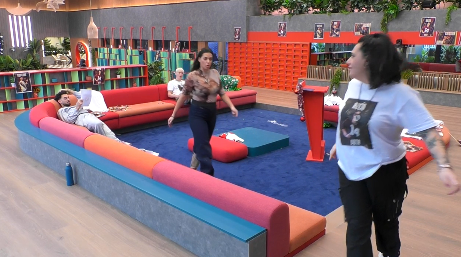 Desiré y Rocío en guerra