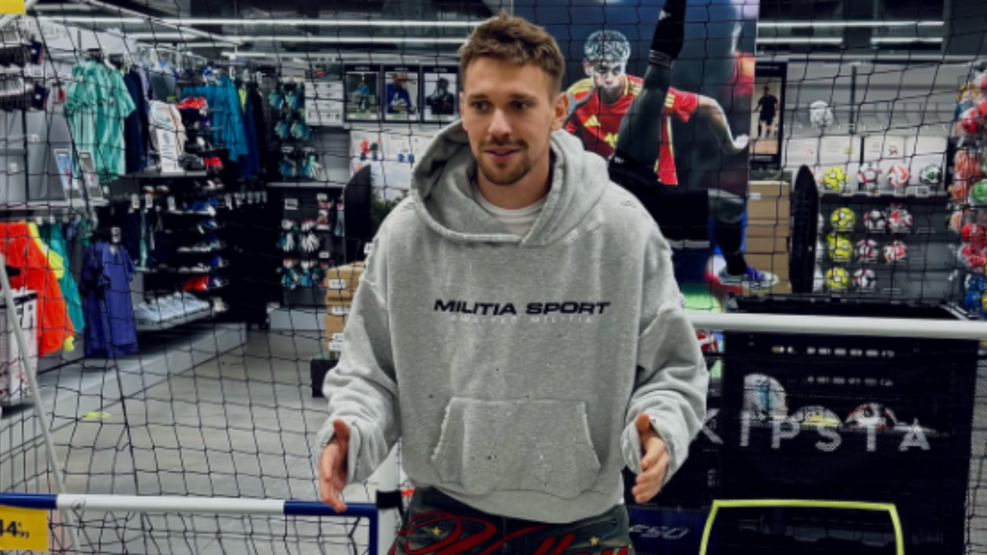 Ionut Radu en el Decathlon de Vigo Ionut Radu en el Decathlon de Vigo