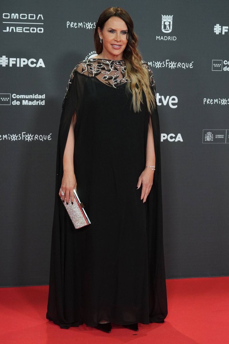 Karla Sofía Gascón en la alfombra roja de los Premios Forqué 2025