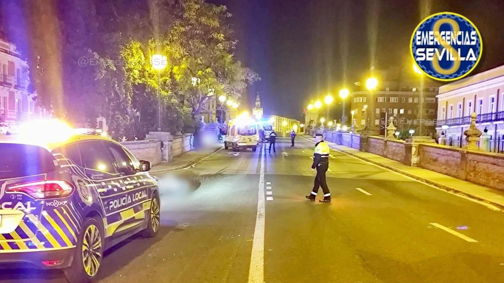 Muere un hombre tras perder el control de su motocicleta en el Puente de San Bernardo, Sevilla