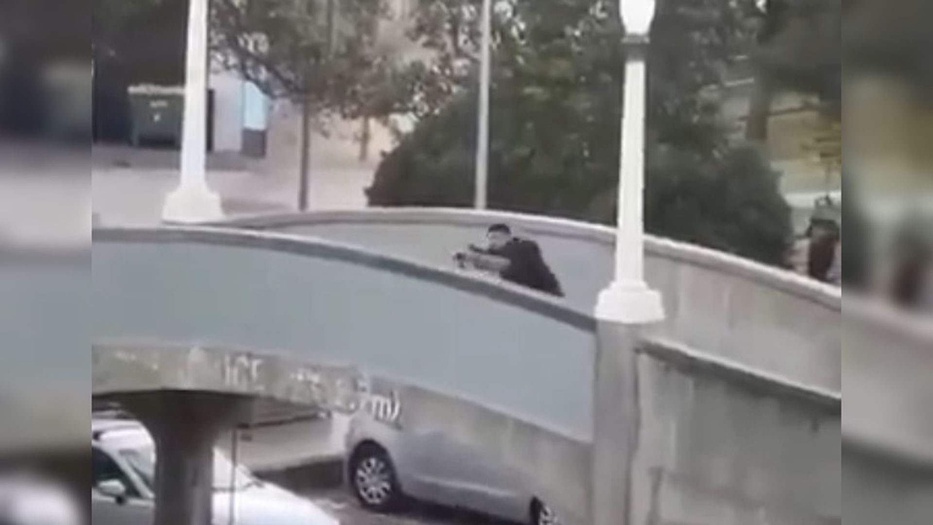 Tiroteo masivo durante una fiesta judía en una playa de Sídney, Australia: nueve muertos y 12 heridos