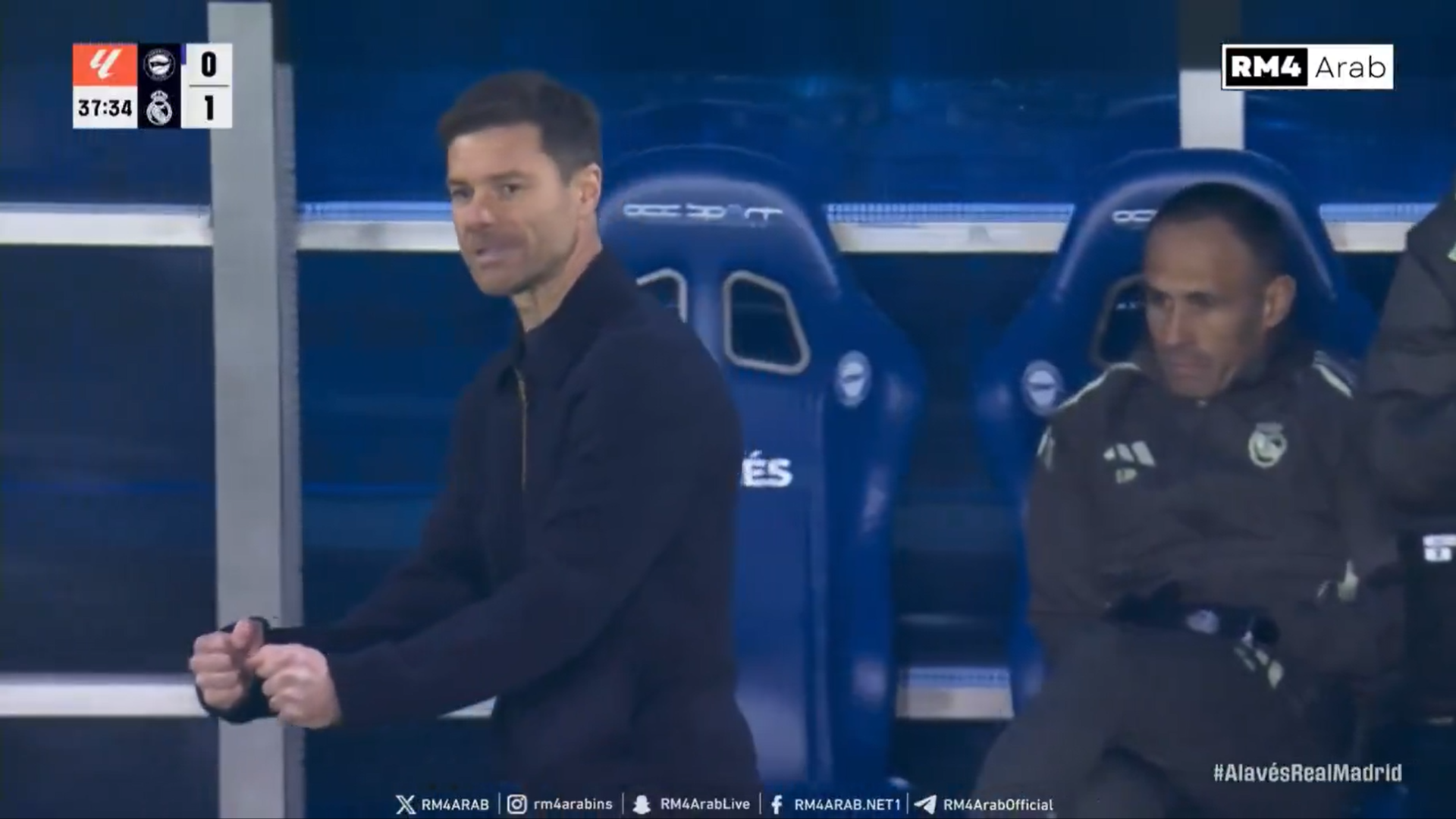 Xabi Alonso celebra el gol de Mbappé