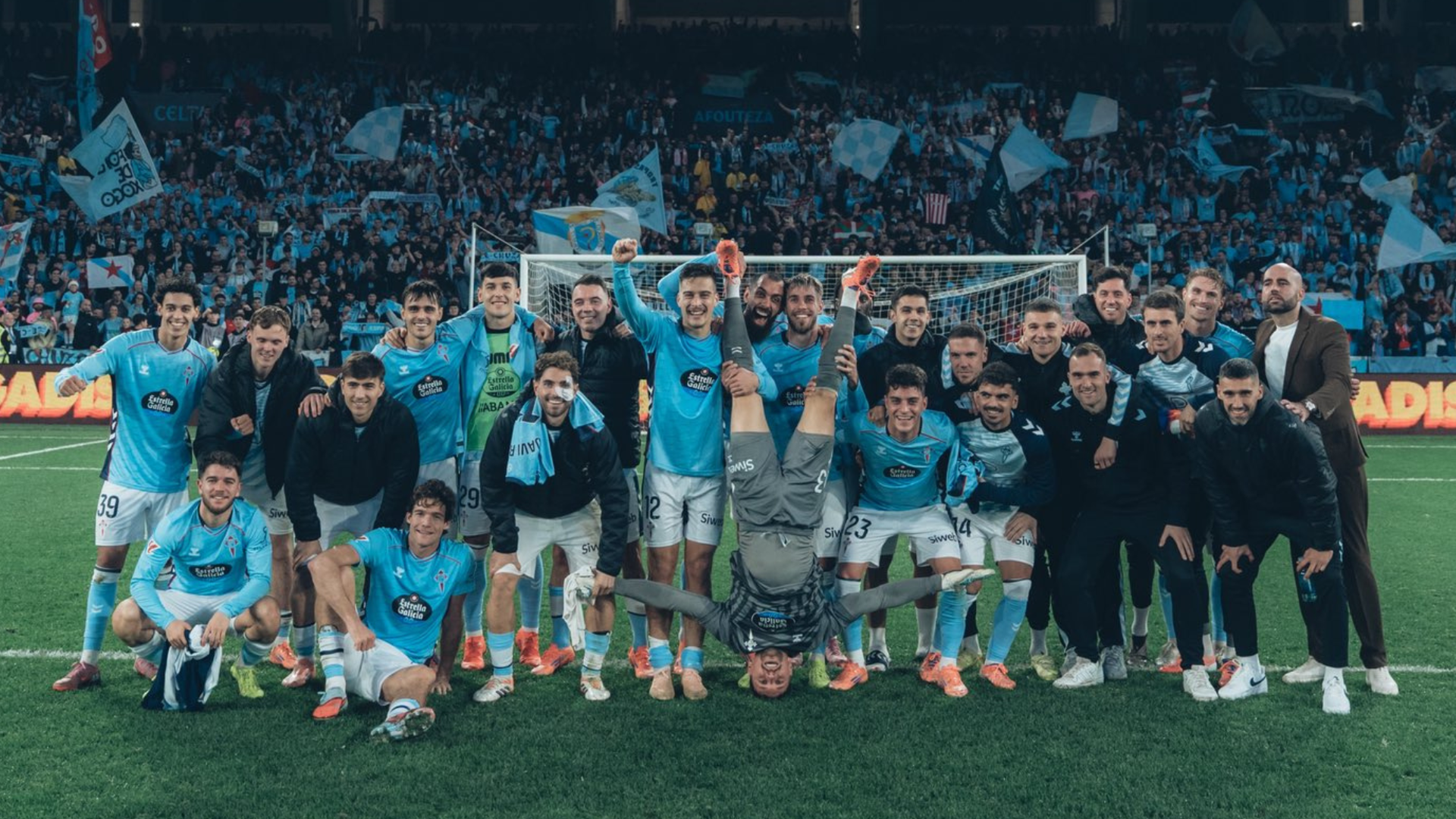 Celebración de la victoria del Celta al Athletic Club en Balaídos Celebración de la victoria del Celta al Athletic Club en Balaídos