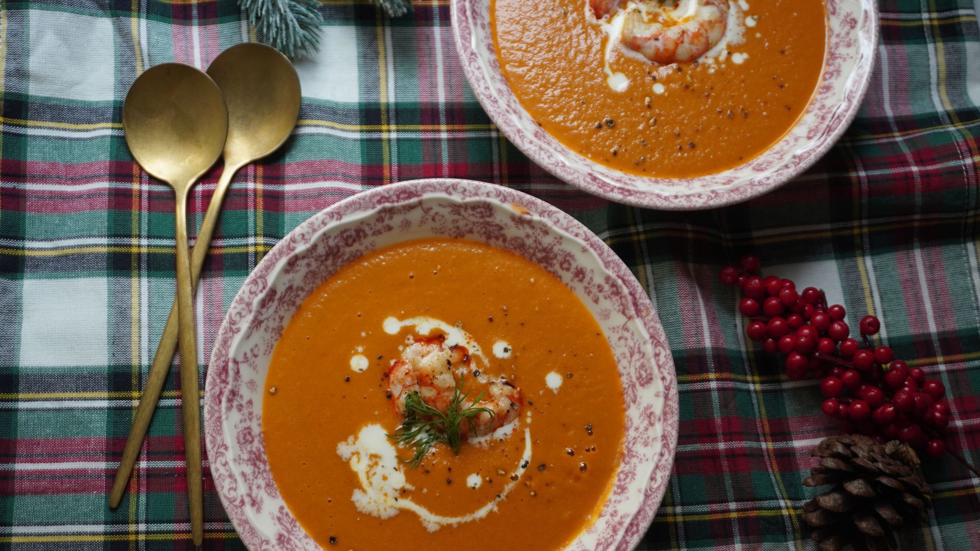 Cómo hacer una rica crema de marisco para Navidad