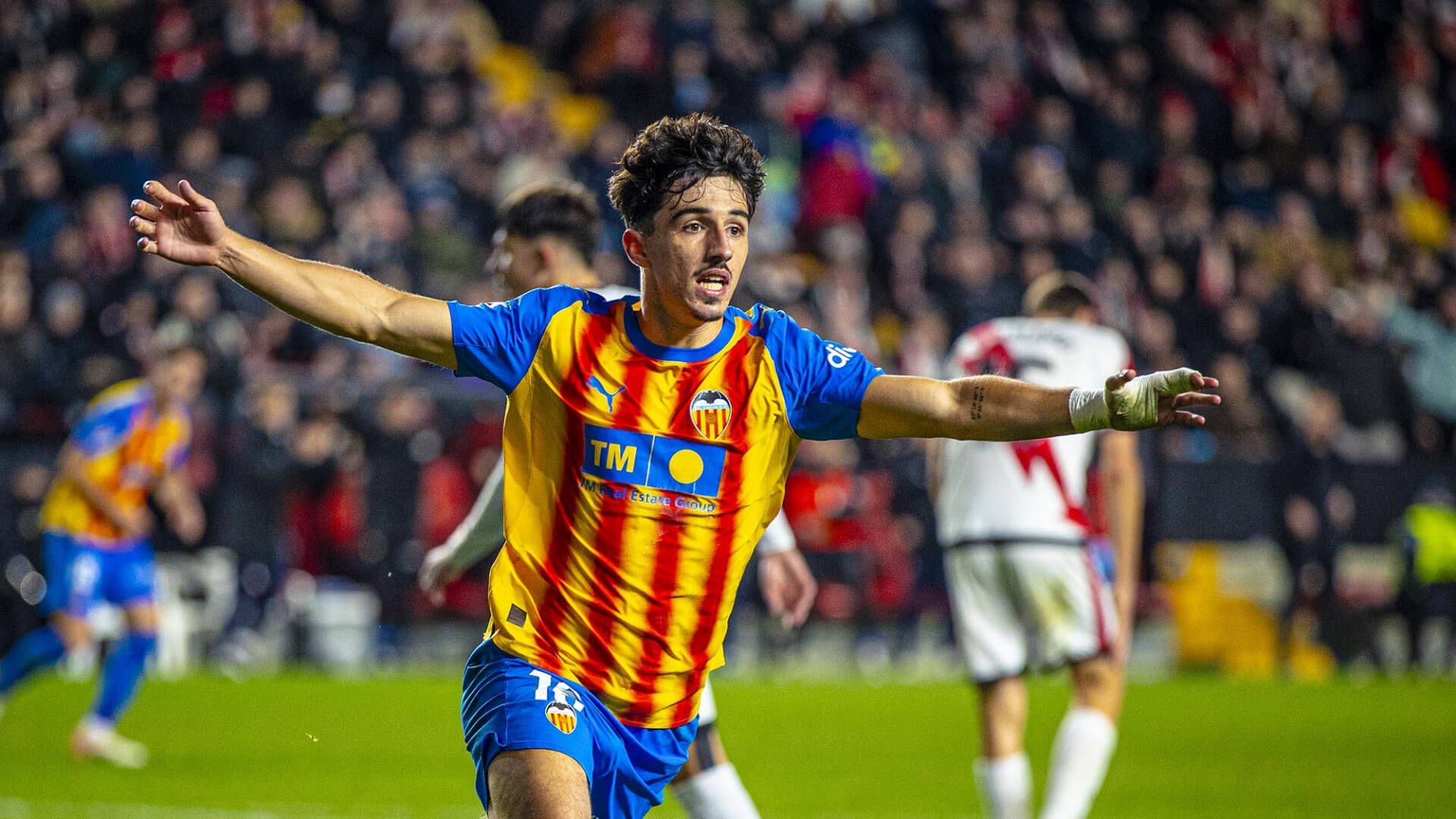 Diego López celebra un gol en Vallecas