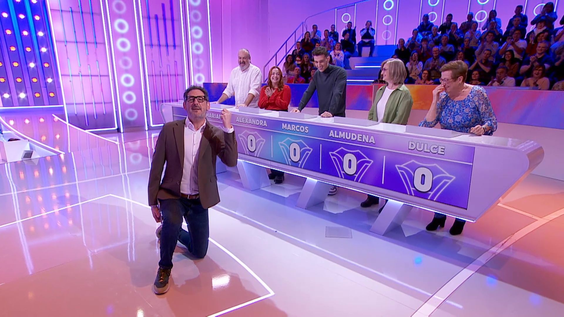 El magistral casting en directo de Eugeni Alemany en ‘Agárrate al sillón’: “A Dios pongo por testigo…”