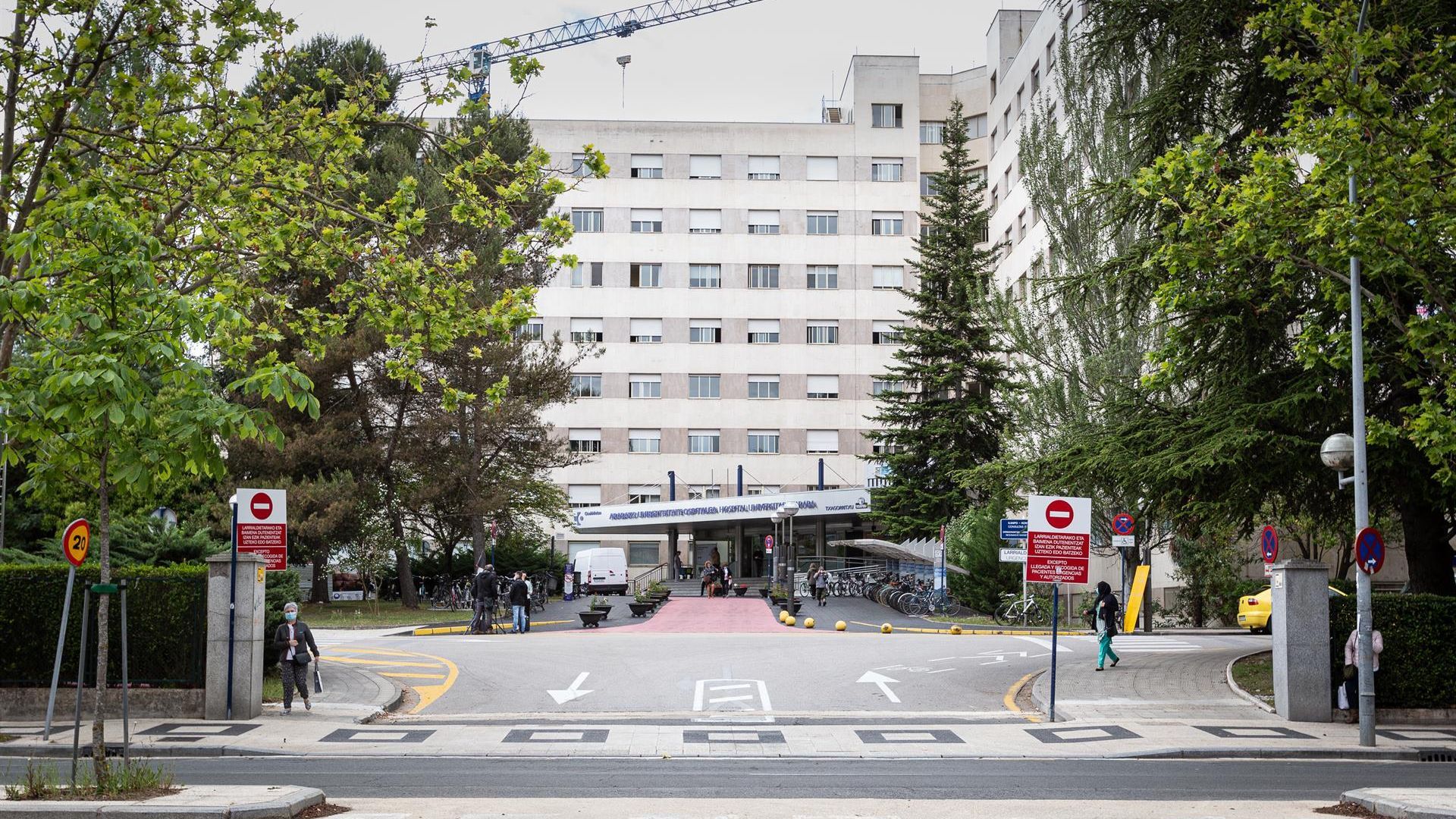 Entrada al hospital Txagorritxu de Vitoria