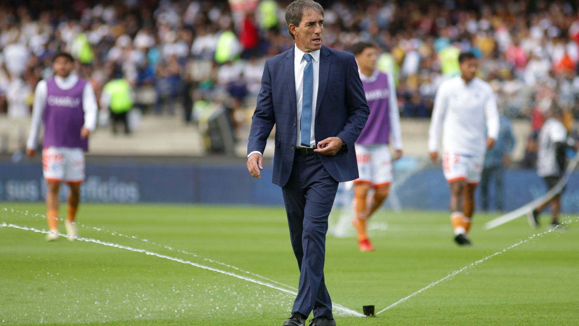 Guillermo Almada, en un partido con los Tuzos de Pachuca Guillermo Almada, en un partido con los Tuzos de Pachuca