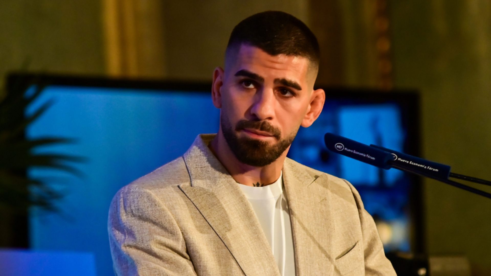 Ilia Topuria acusa a su expareja de extorsión