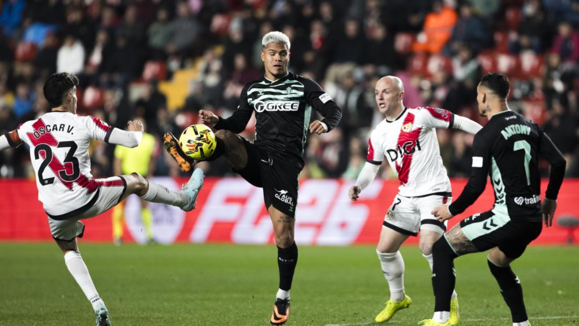 Proyecto nuevo - 2025-12-15T214216.889 Proyecto nuevo - 2025-12-15T214216.889