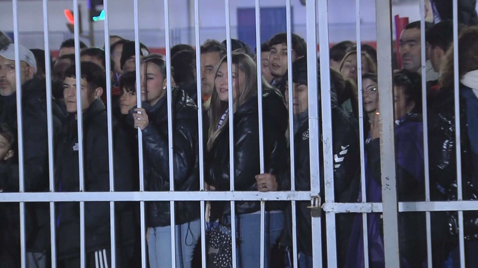 251216-DEP-MOCHILA COPA LLEGADAS GUADALAJARA - BARSA + FALSOS DAVID_frame_38063 251216-DEP-MOCHILA COPA LLEGADAS GUADALAJARA - BARSA + FALSOS DAVID_frame_38063