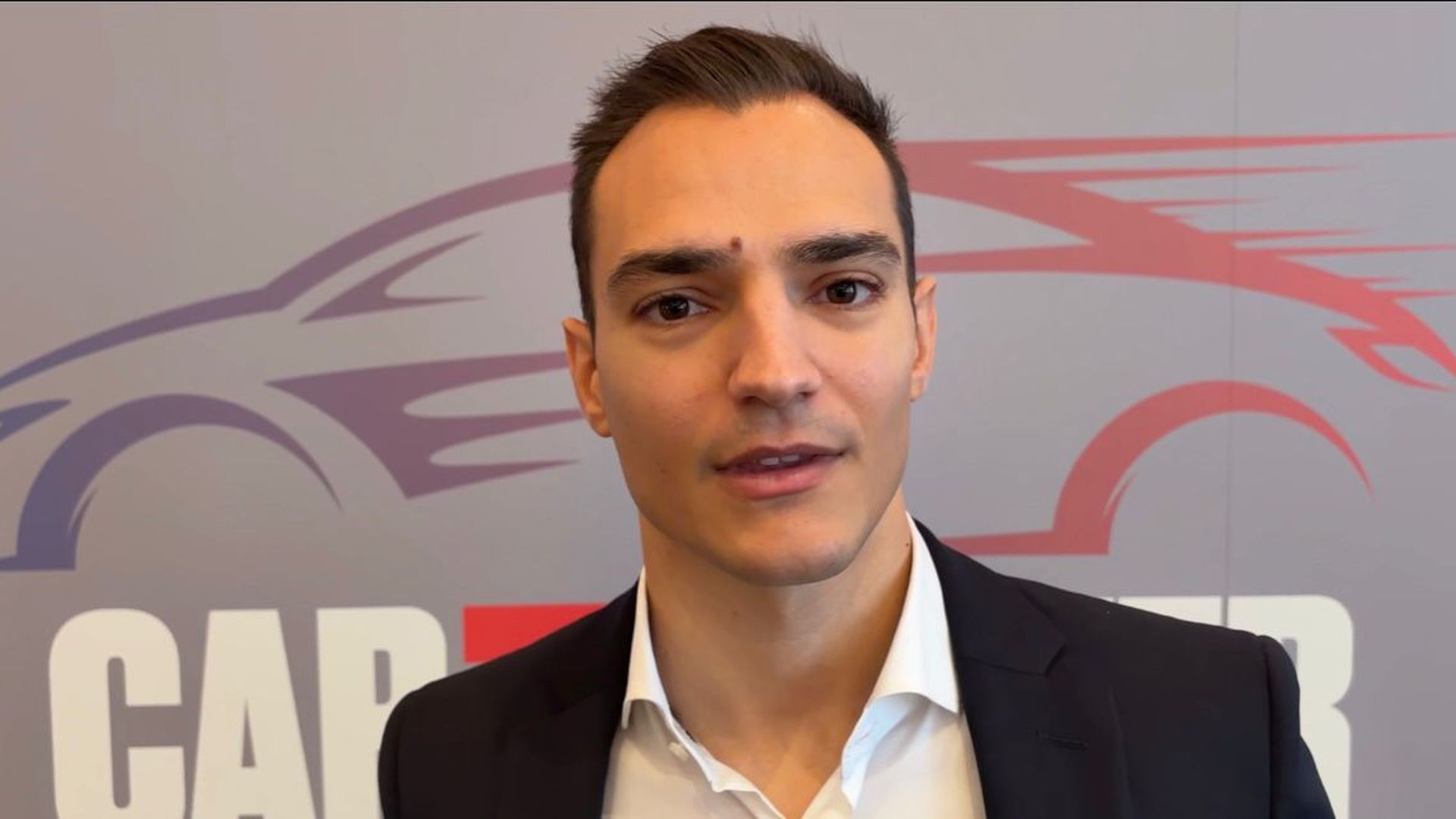 Alex Palou atiende a ElDesmarque