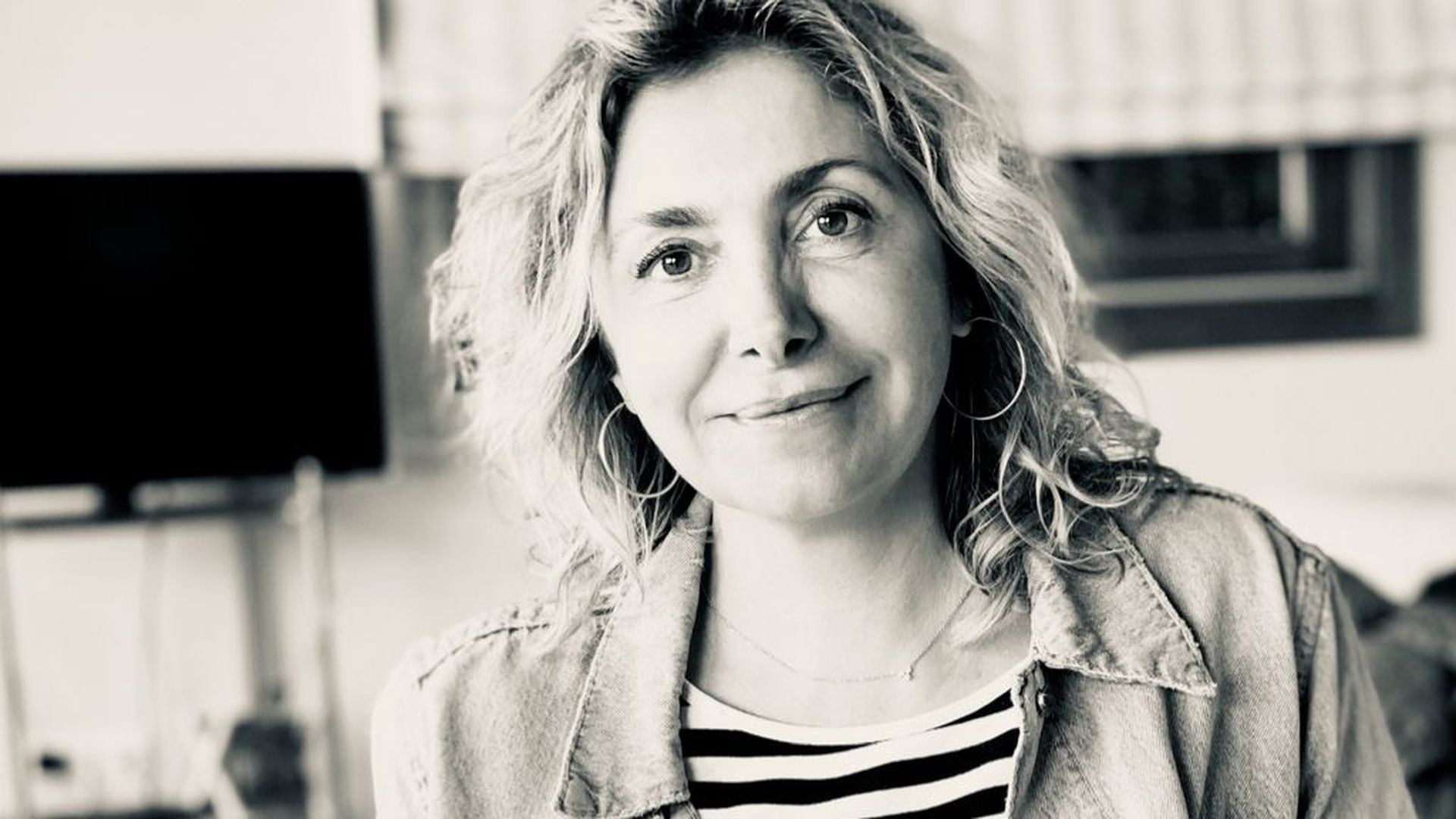 AURORA GUERRA AUTORA DE LA CARCEL DE AIRE AURORA GUERRA AUTORA DE LA CARCEL DE AIRE