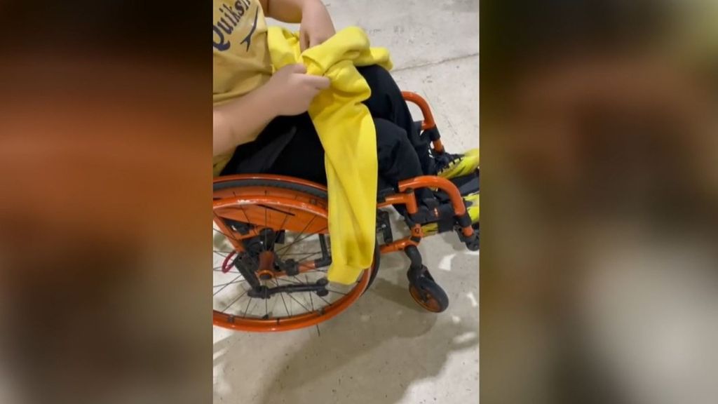 Denuncian que un centro de ocio infantil de Jaén impidió la entrada a un niño discapacitado con su silla de ruedas