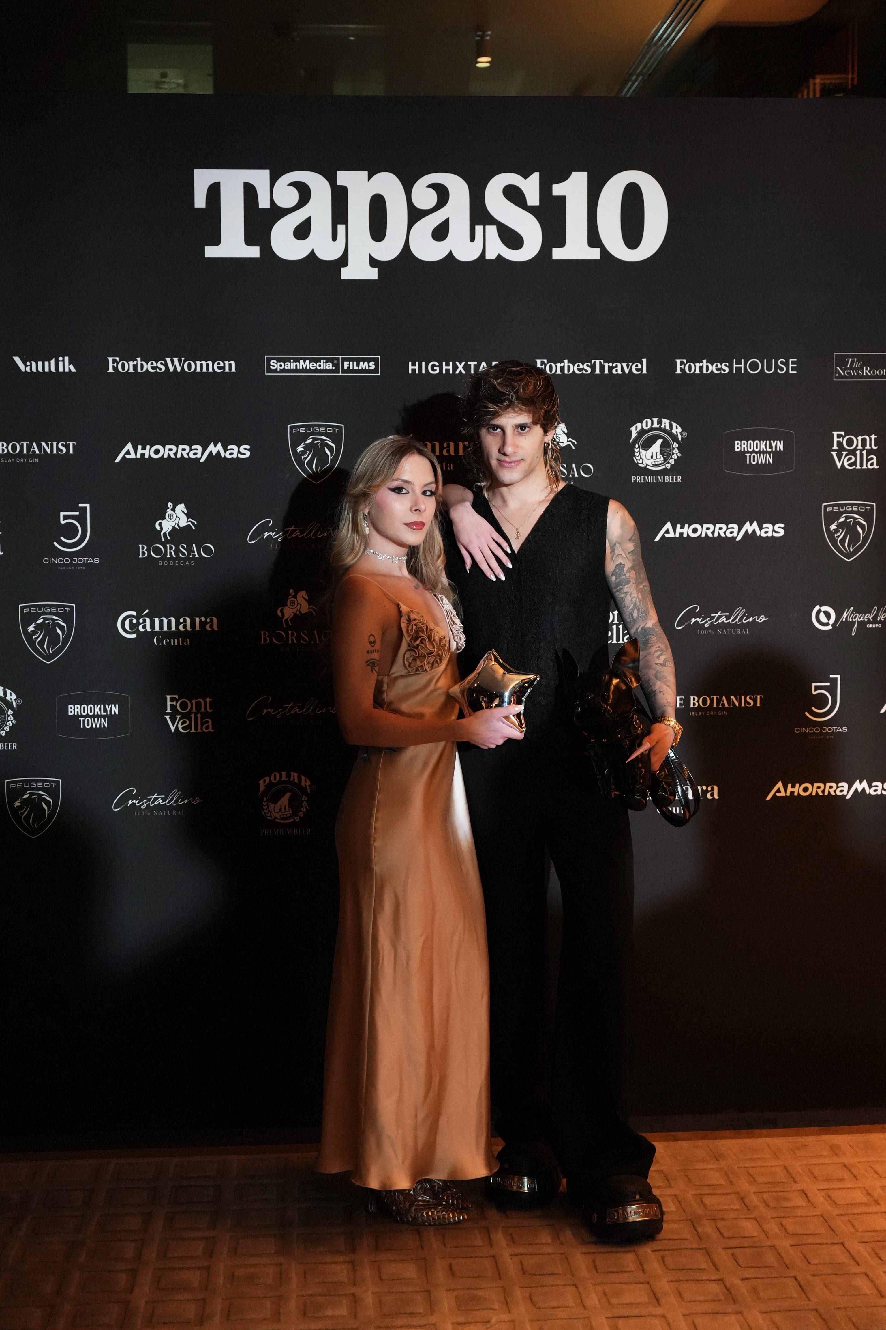 Tote Fernández y Samantha Constantini, en la alfombra roja del décimo aniversario de Tapas Magazine
