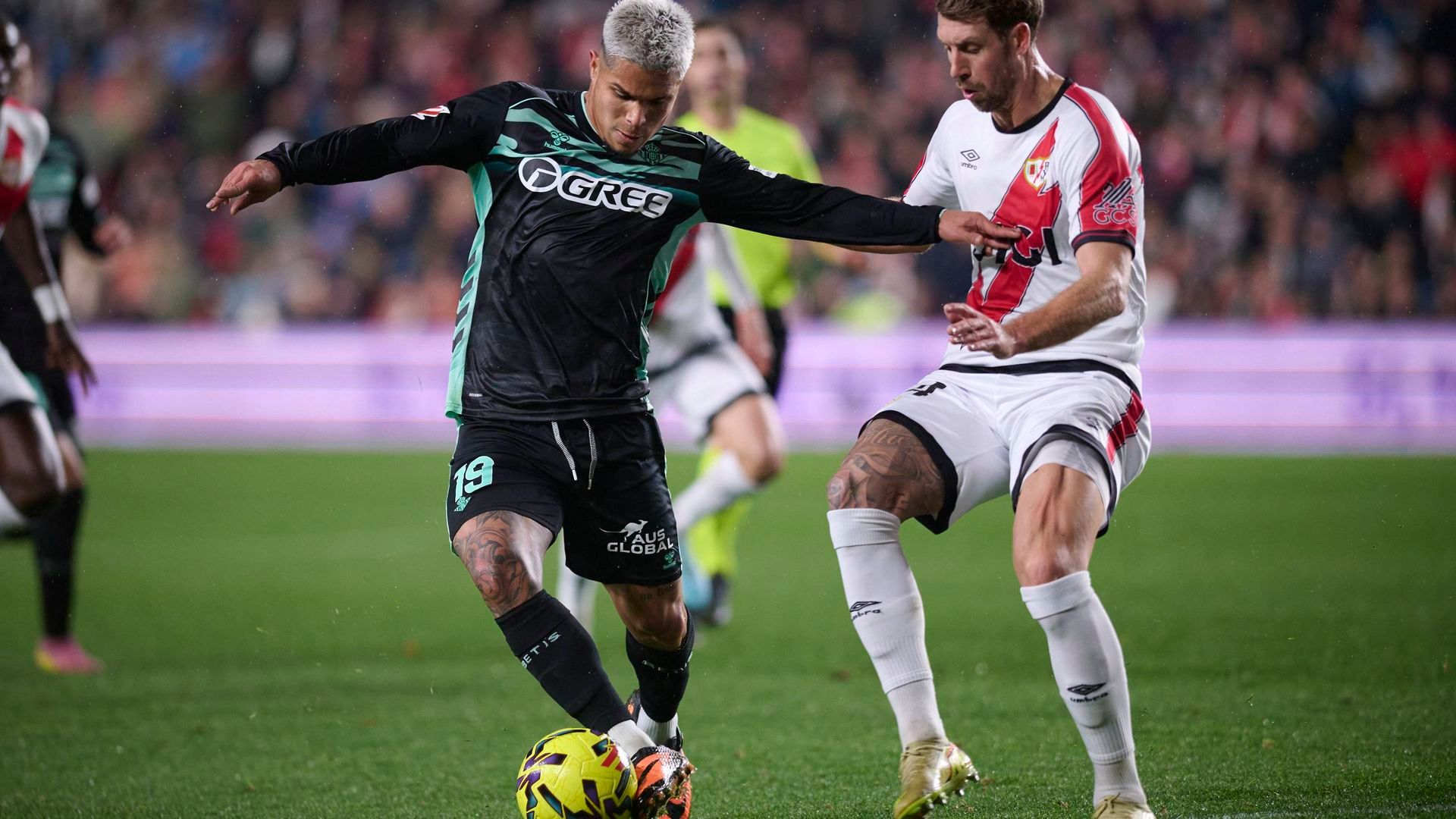 El Cucho Hernández y Lejeune en el Rayo Vallecano - Real Betis