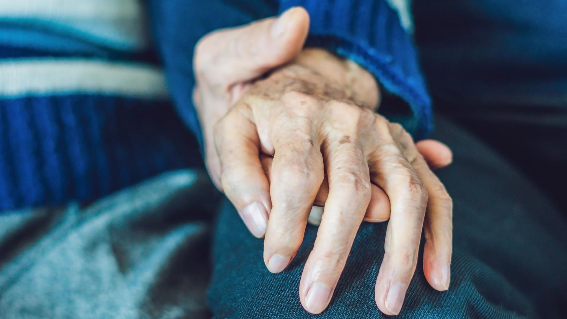 La claves para evitar los factores de riesgo que afectan en el avance del párkinson La claves para evitar los factores de riesgo que afectan en el avance del párkinson