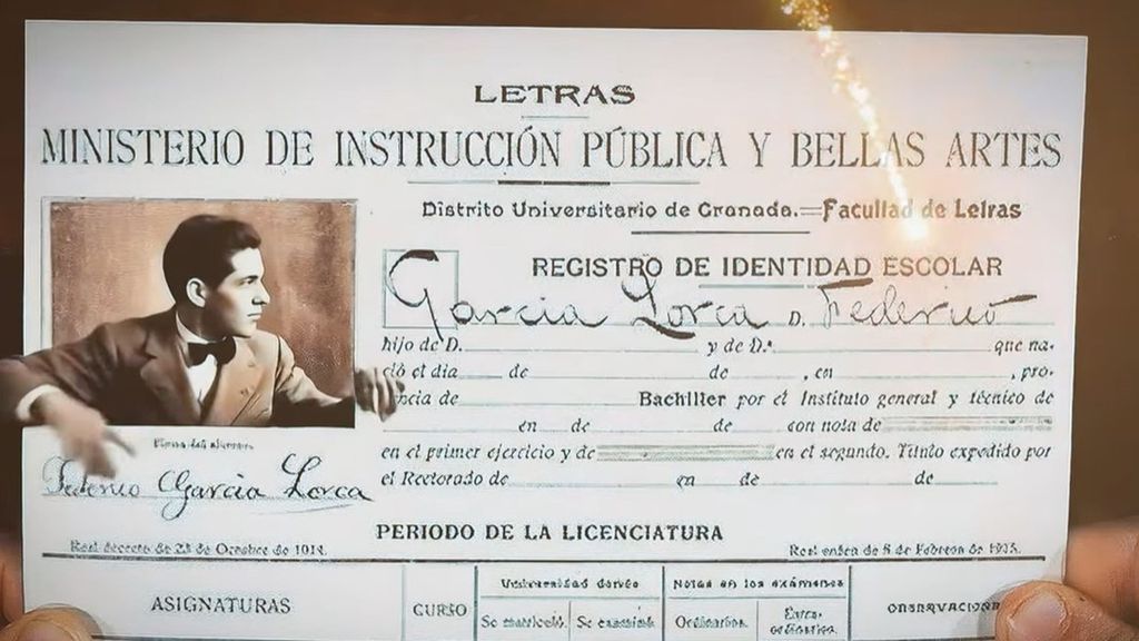 La IA resucita a figuras como Lorca para la felicitación de Navidad de la Universidad de Granada