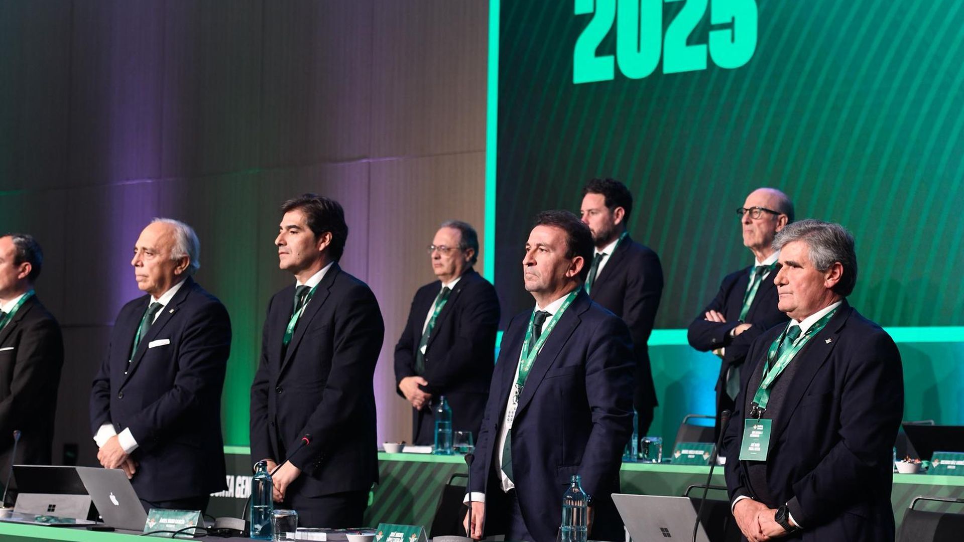 López Catalán, en la Junta de Accionistas López Catalán, en la Junta de Accionistas