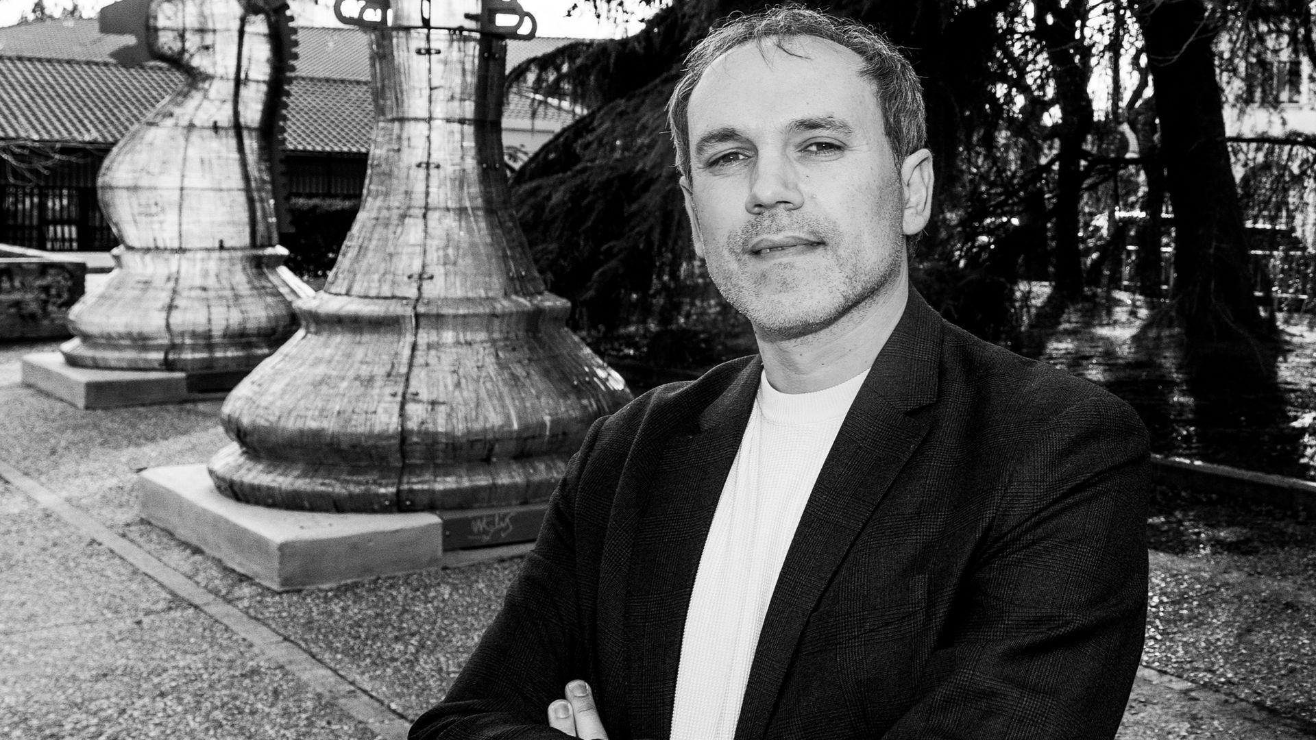 LUIS ZUECO LUIS ZUECO