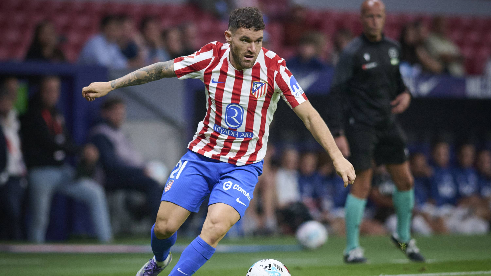 Javi Galán, en un partido del Atlético de Madrid