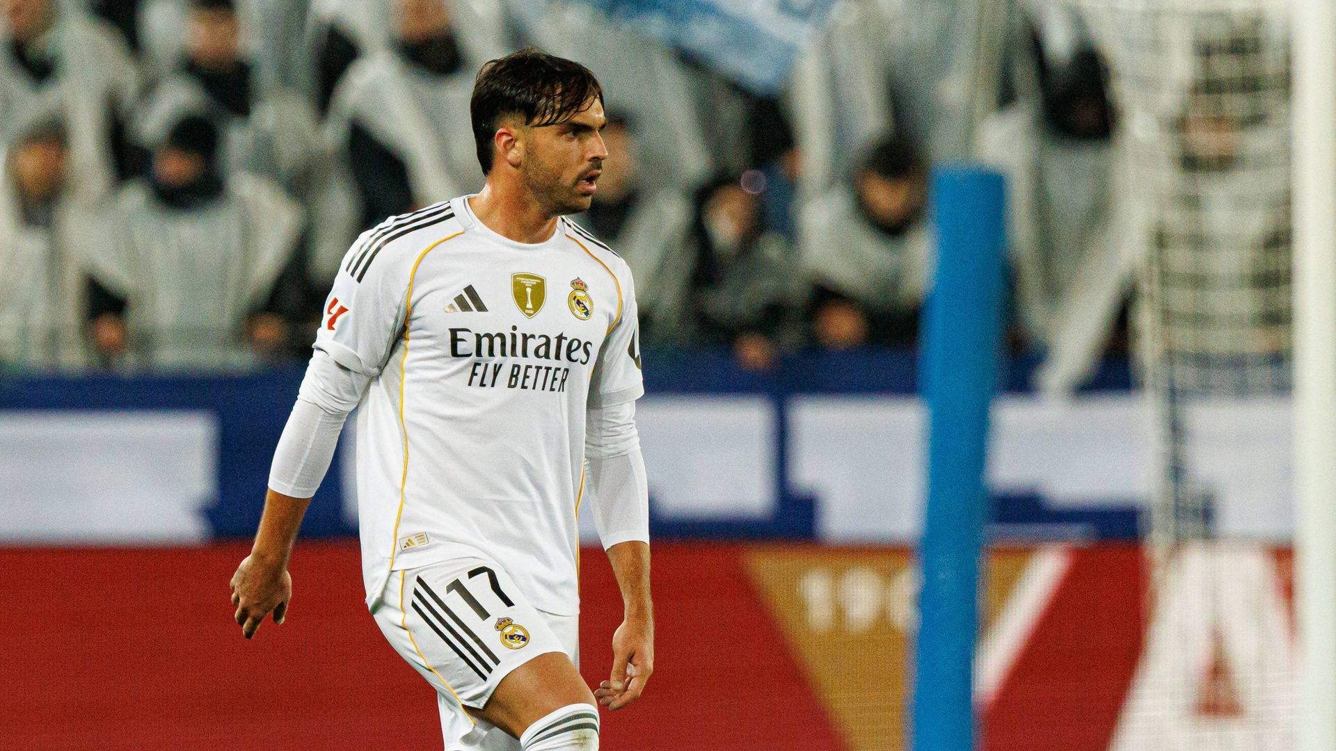 Raúl Asencio, en el partido de Mendizorroza contra el Real Alavés Raúl Asencio, en el partido de Mendizorroza contra el Real Alavés