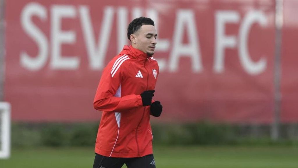 Rubén Vargas, haciendo ejercicios de recuperación