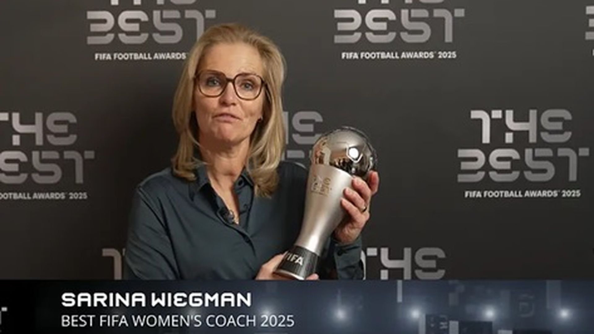 Sarina Wiegman es elegida la mejor técnico del mundo