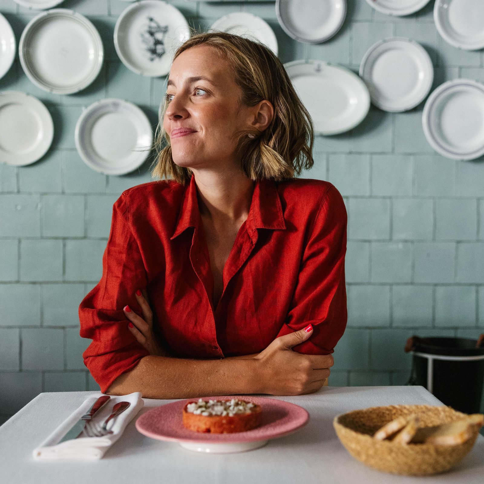 Carmen González-Llanos antes de un servicio que se antoja ajetreado