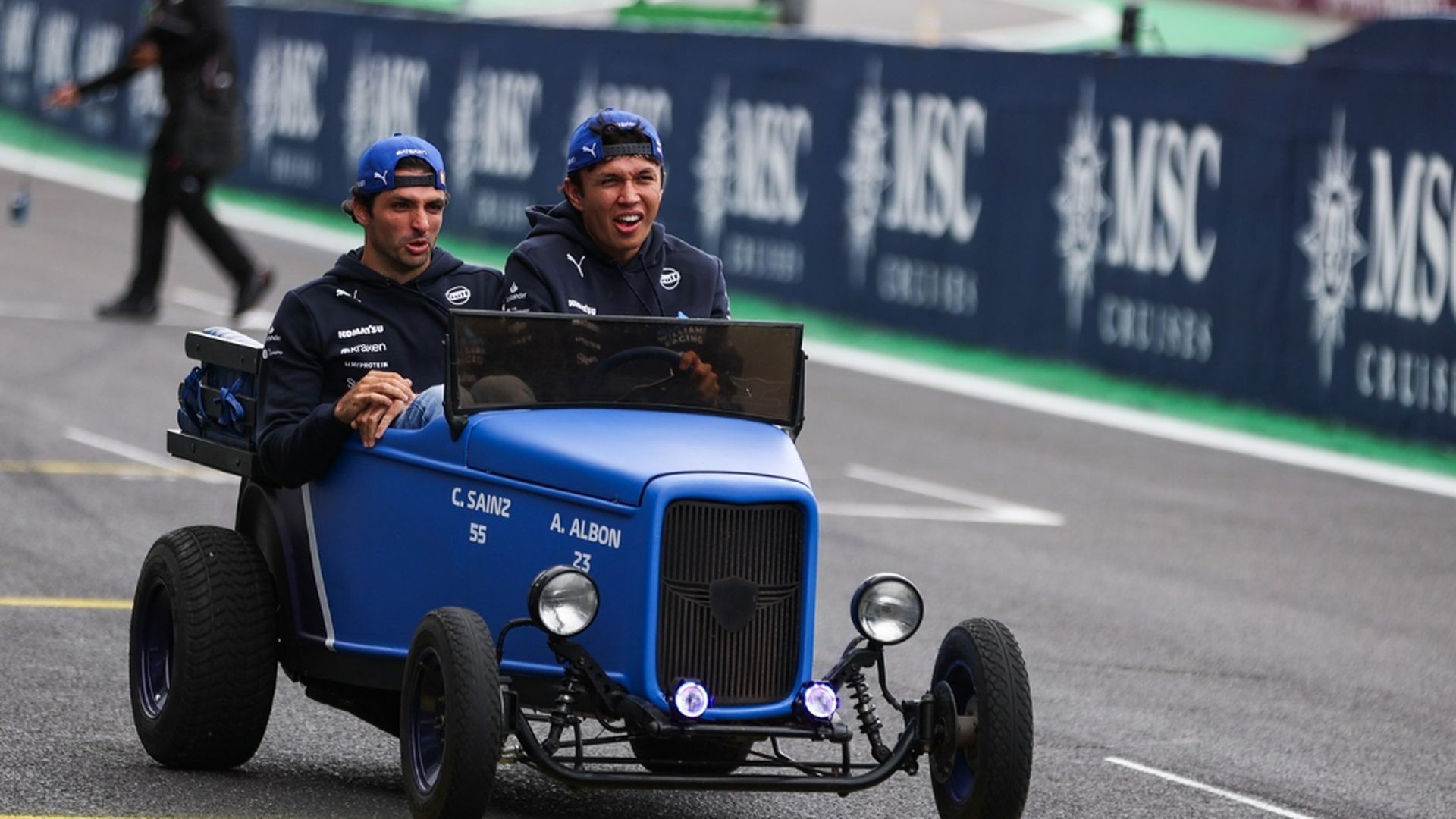 Alex Albon y Carlos Sainz, con Williams