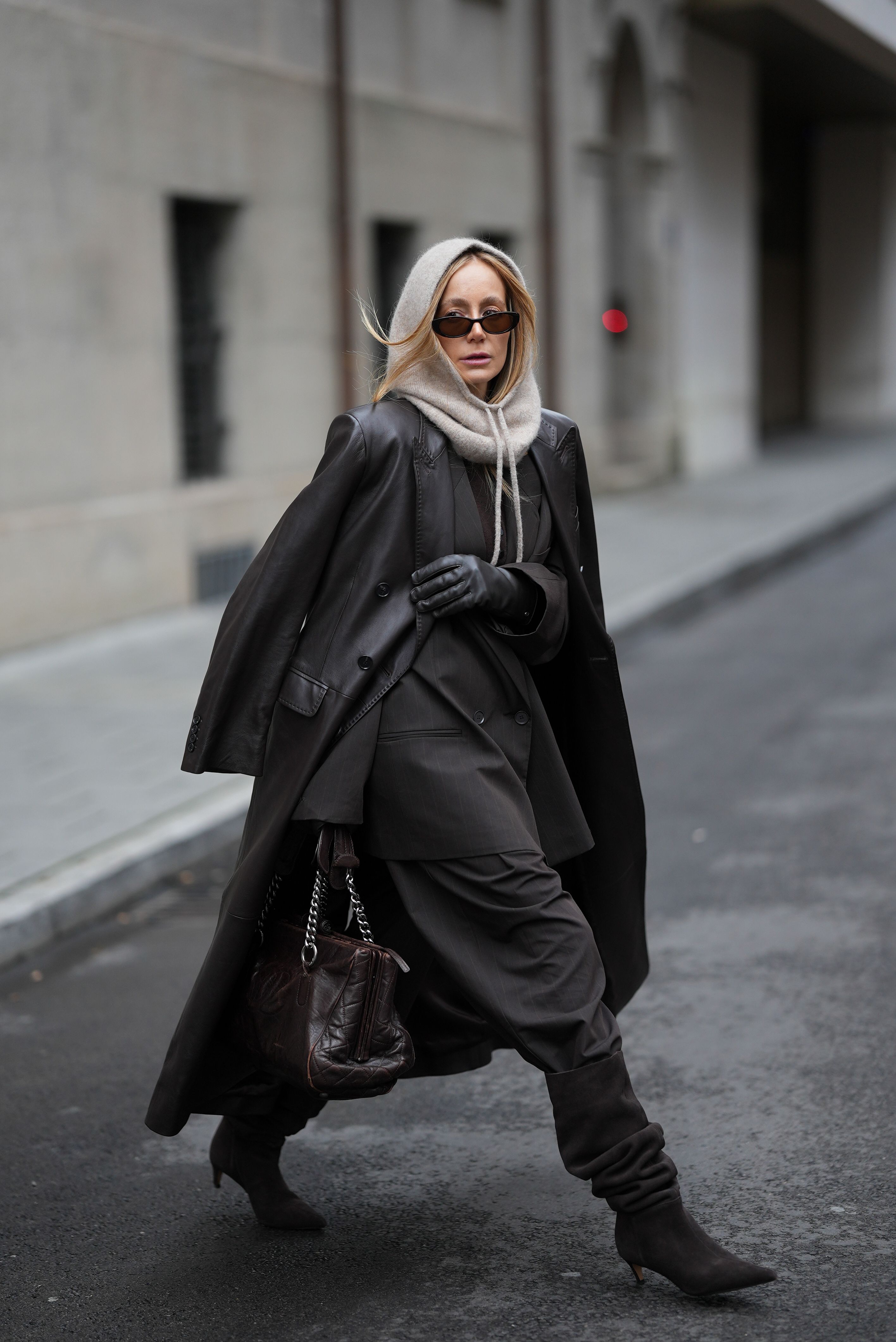 Botas de tacón kitten en el street style