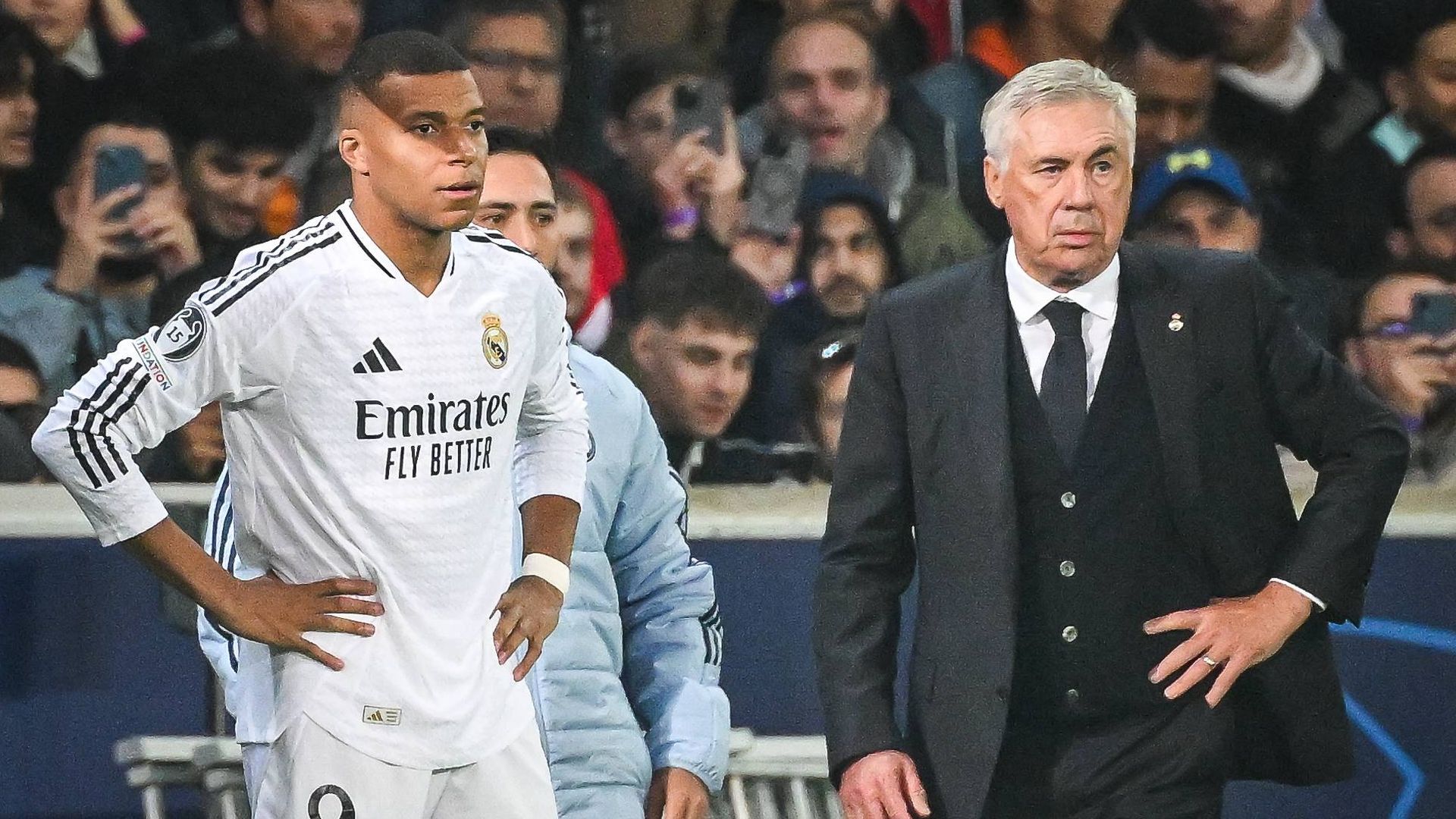 Carlo Ancelotti junto a Kylian Mbappé