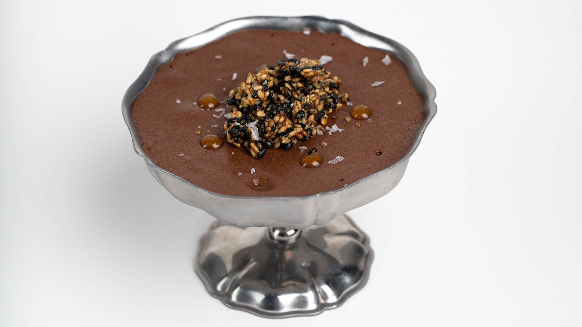 Si los helados no son lo tuyo, dale una oportunidad a esta mousse de chocolate