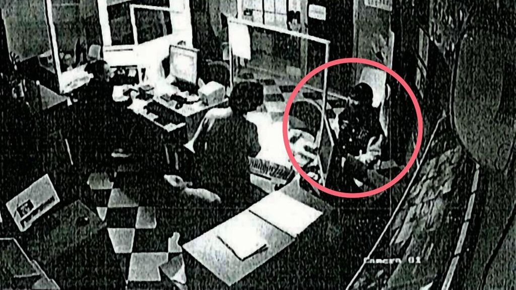 El novio de la madre de Lucca intentó engañarla y escapar tras el crimen: compró un billete de autobús a Madrid para el día siguiente