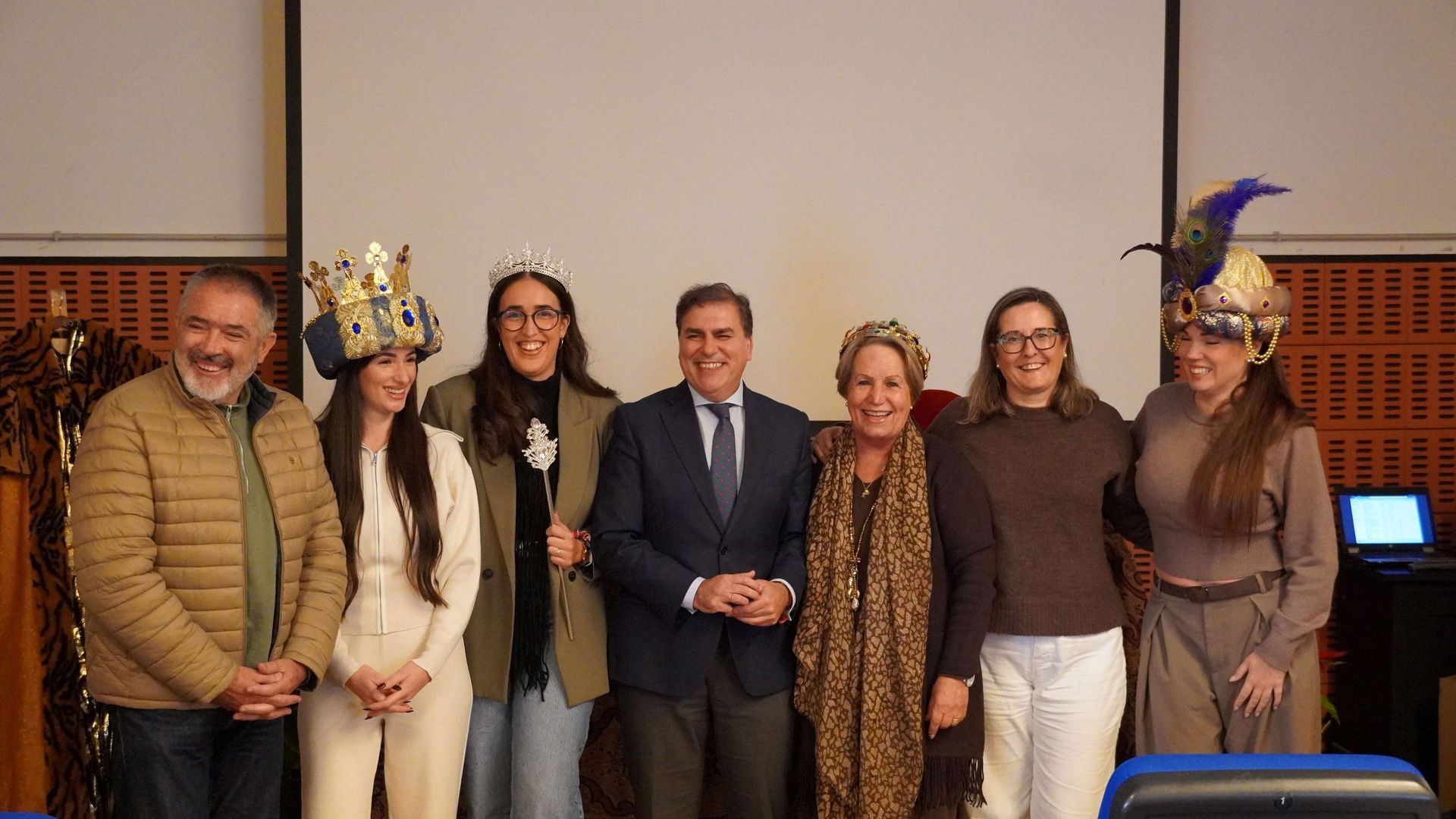 EuropaPress_7175536_coronacion_reyes_magos_cabalgata_punta_umbria_2026