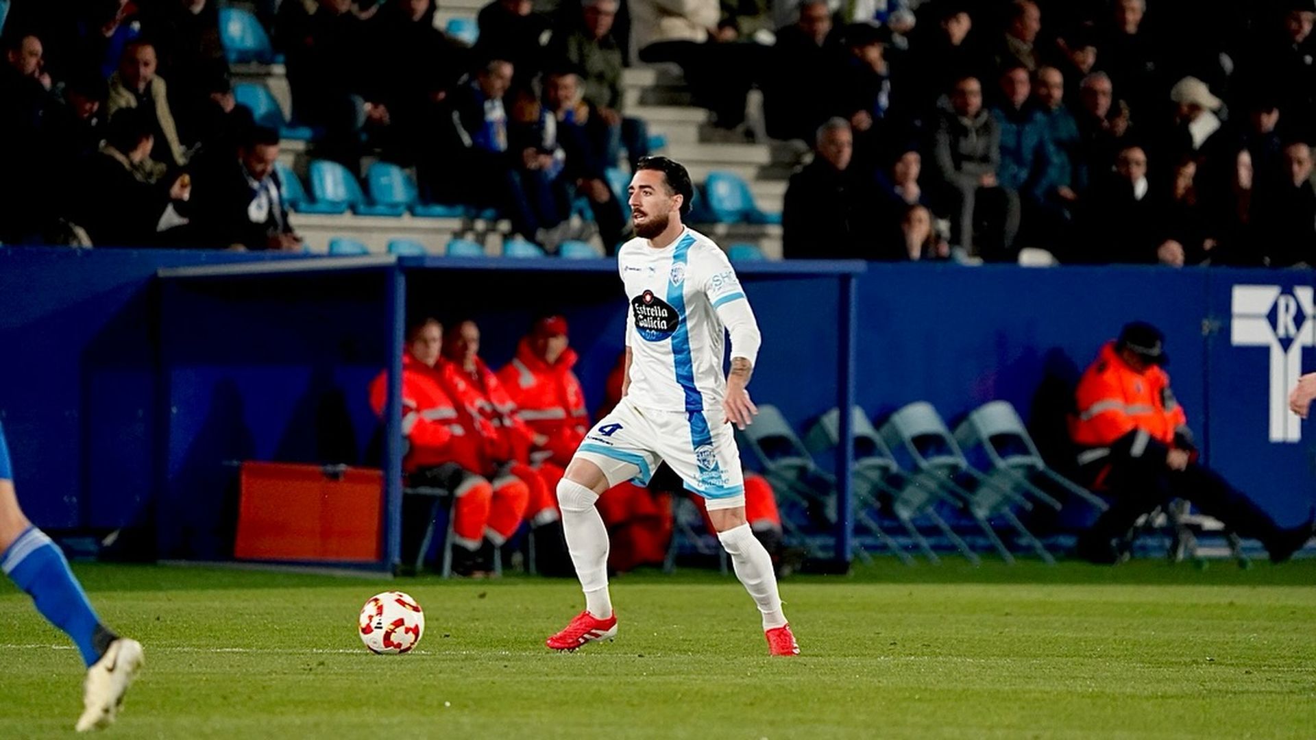 Fran Carmona con el Ourense en Copa del Rey