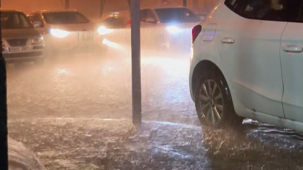 Fuertes lluvias en Badalona por la borrasca Emilia