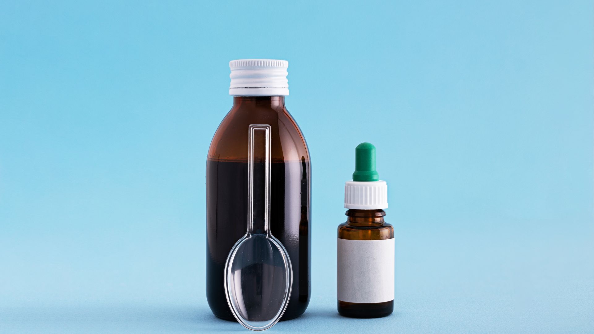 Jarabe en solución oral y cuentagotas