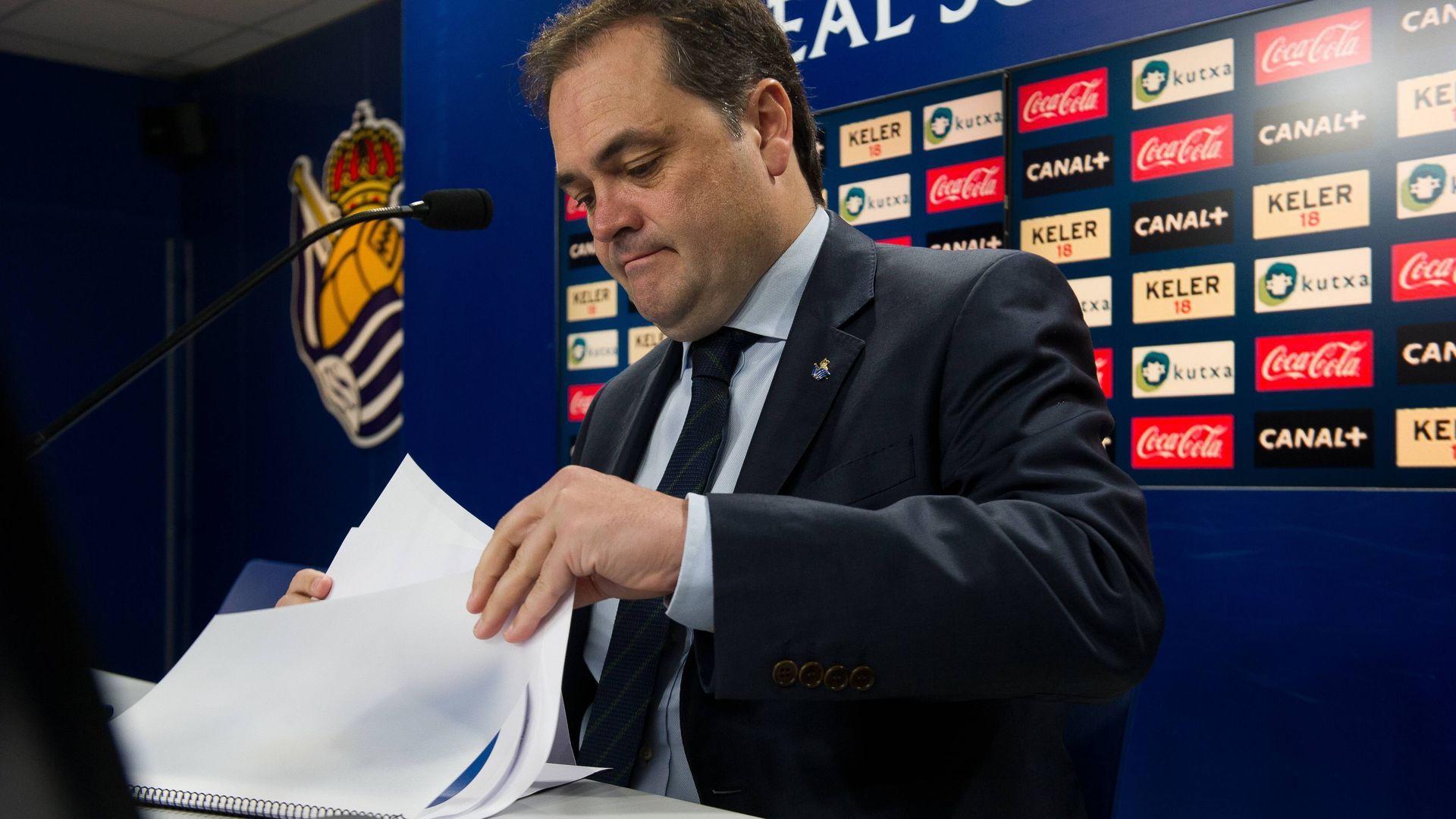 Jon Aperribay, en una rueda de prensa de la Real Sociedad Jon Aperribay, en una rueda de prensa de la Real Sociedad