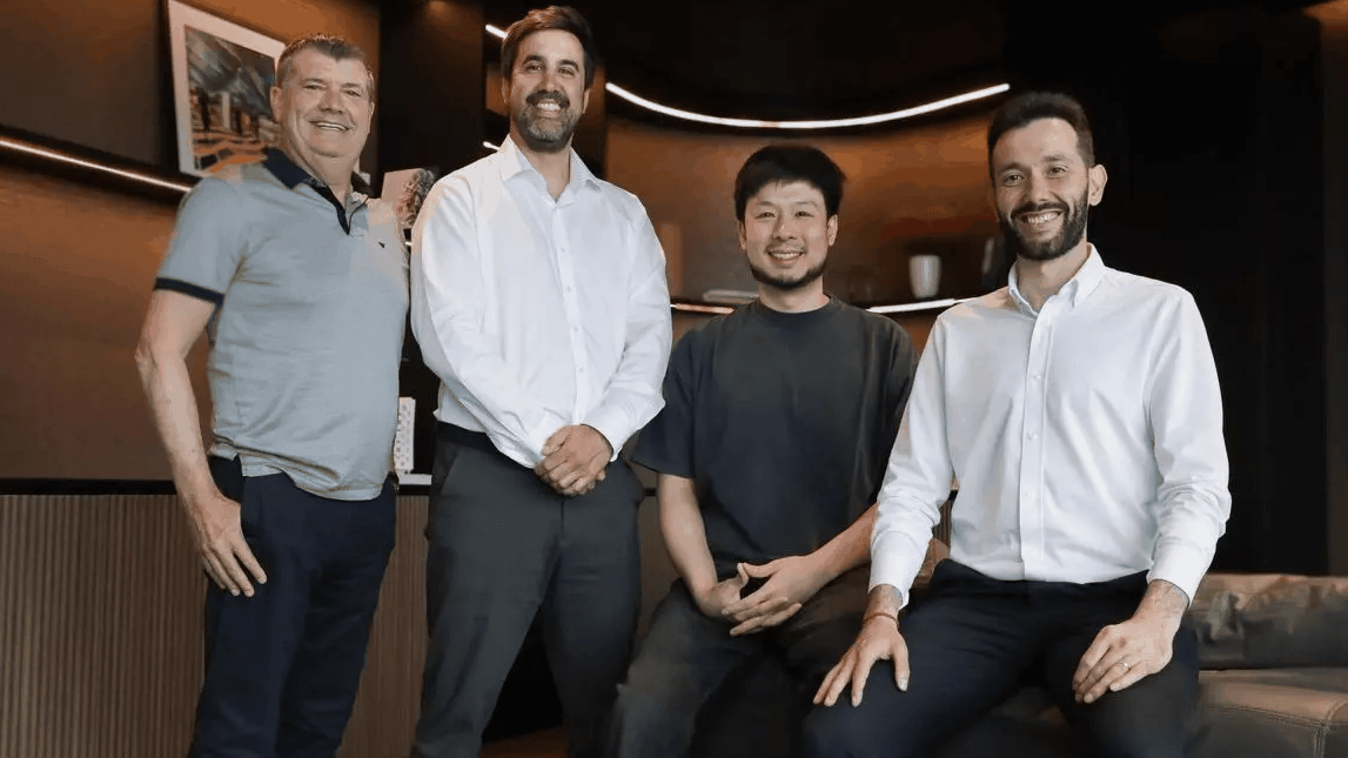 Kiat Lim con Corberán, con Javier Solís y Ron Gourlay