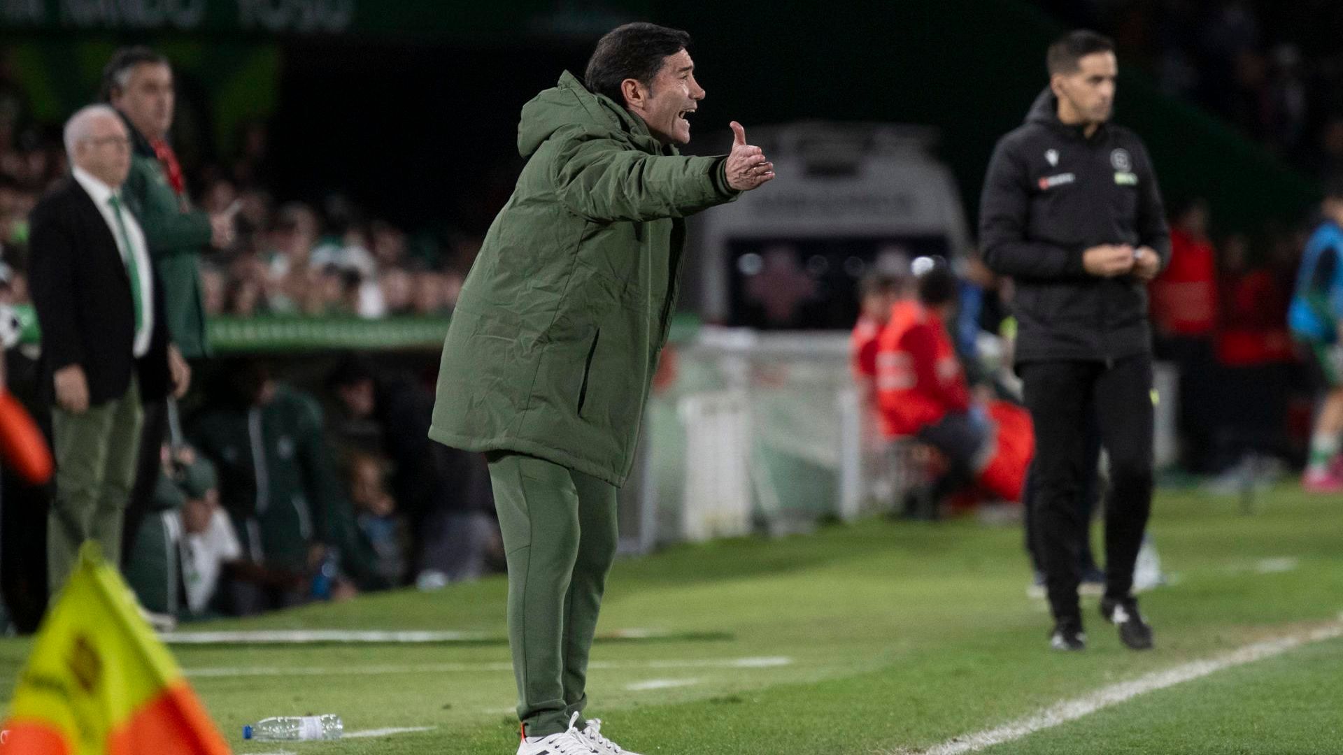 Marcelino, en el partido ante el Racing Marcelino, en el partido ante el Racing