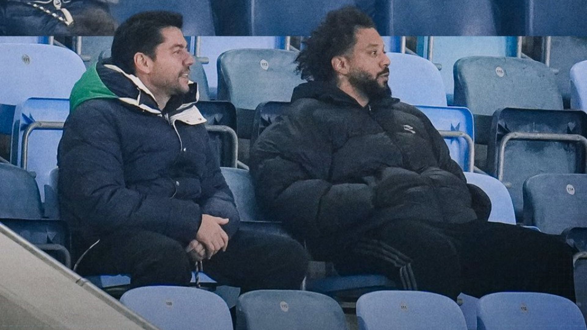 Marcelo viendo desde la grada el debut de su hijo con el Castilla