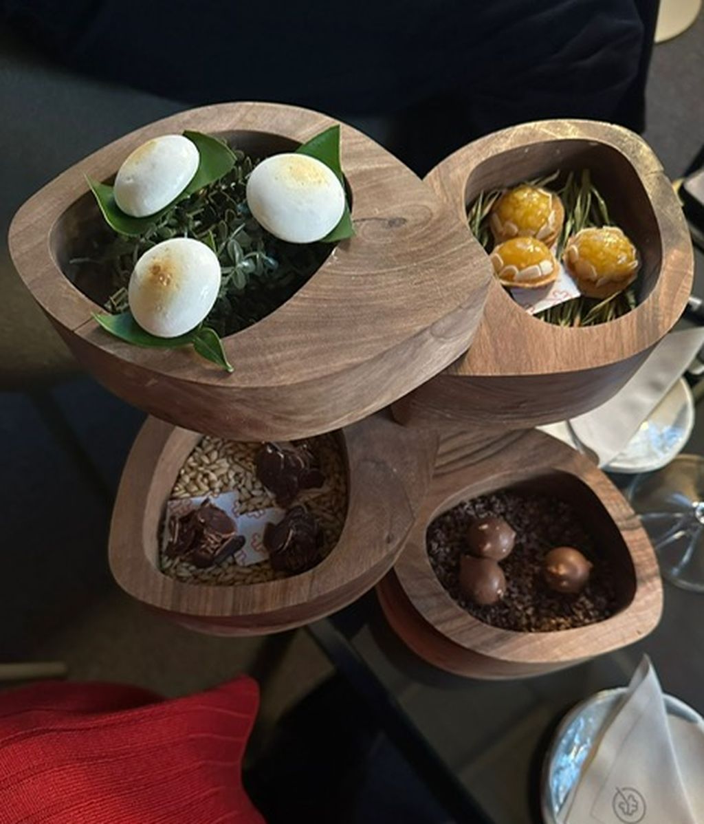 Petit fours de postres