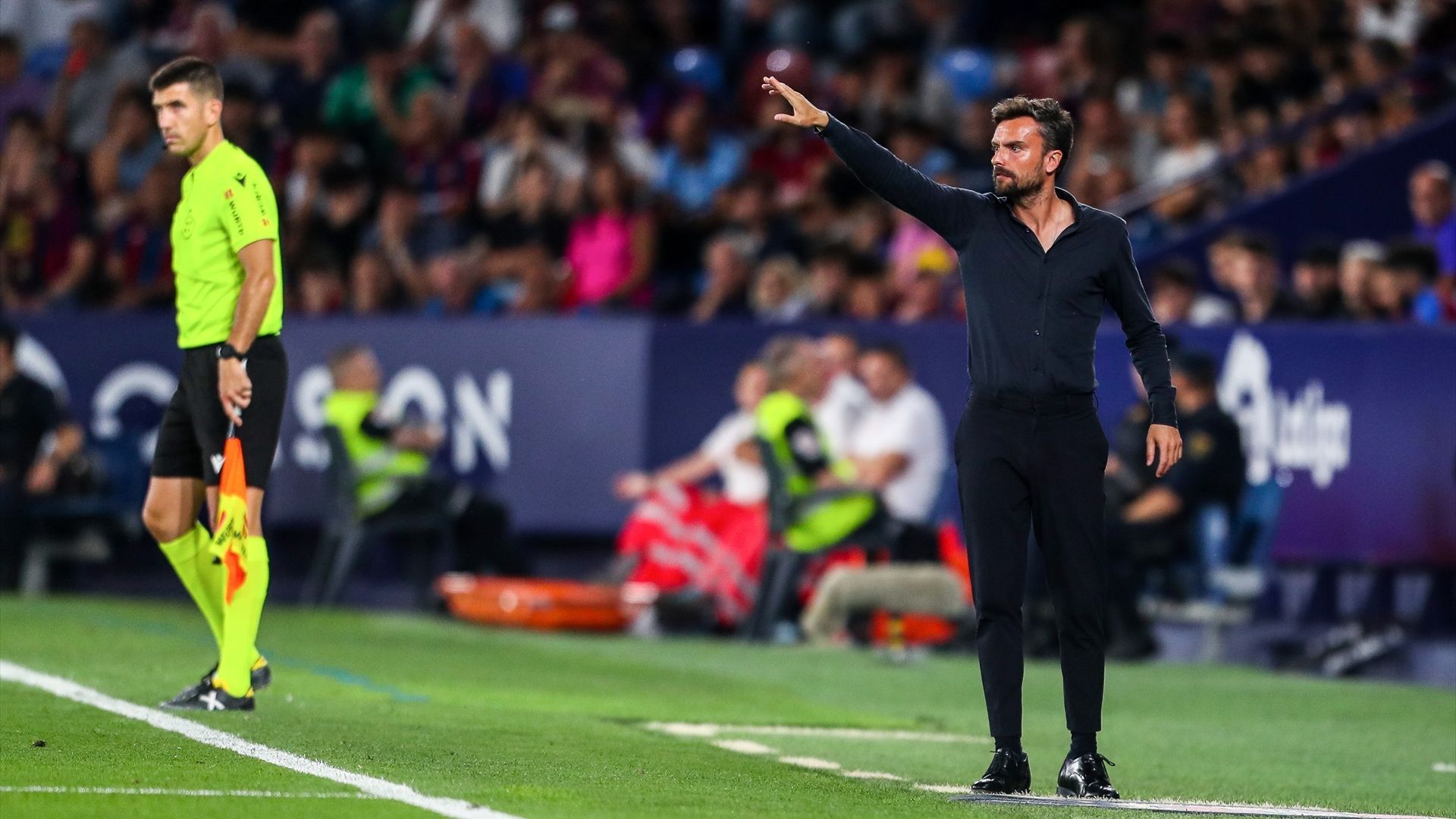 Rubén Albés, en un partido en 2023 Rubén Albés, en un partido en 2023