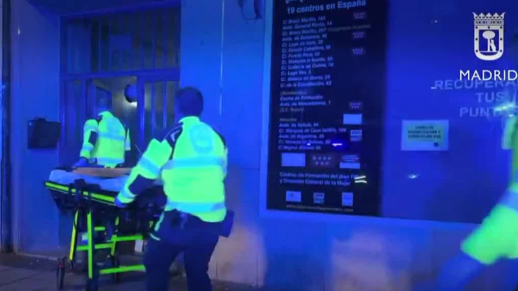 Muere una mujer con múltiples puñaladas en una vivienda de Madrid